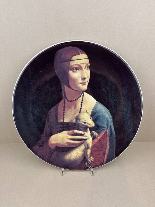 LADY WITH AN ERMINE DIAMETER 35cm