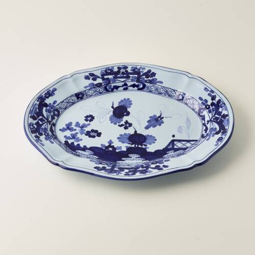 Oval serving dish, 32 x 24 cm