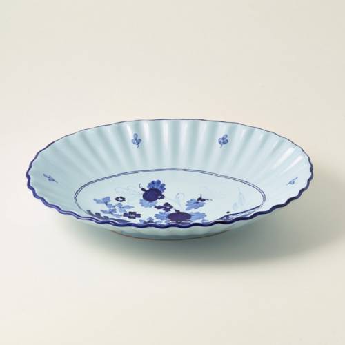 Large oval moulded bowl, 37 x 29 cm