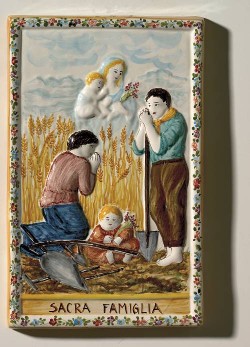 The Angelus (Holy Family). Dimensions: 22.8 x 36 x 3 cm.