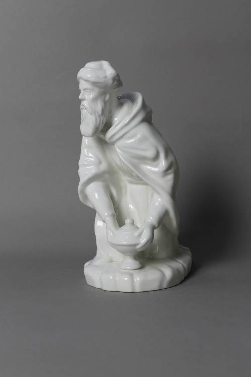 Re Magio mirra (in ginocchio). Statua smaltata bianca, dimensione grande. 