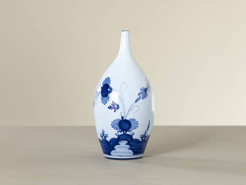 Closed amphora pot h. 35 cm